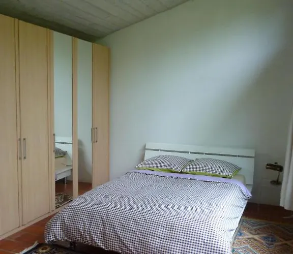 Casa Aline Tenero-Contra